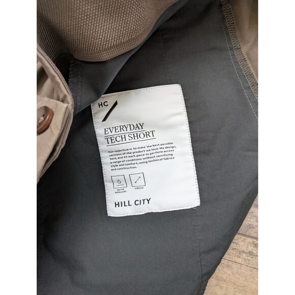 Hill City Everyday Tech Short Men's 33 Brown 7.25" Inseam Chino Water Repellent - Picture 3 of 5
